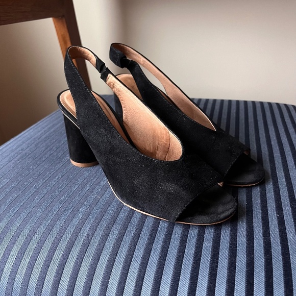 Madewell Alana Slingback Sandal in Black - Picture 1 of 9